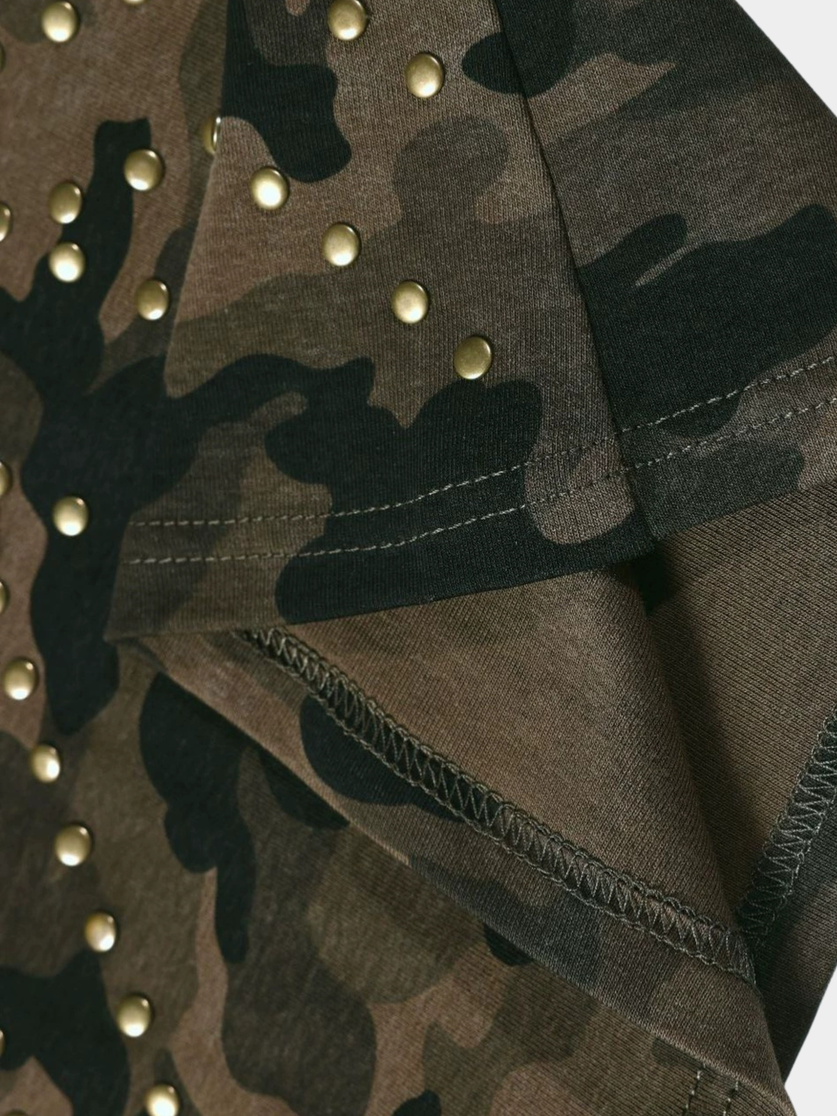 FoxTank – Damen-Trägertop mit Camo-Muster und Nieten