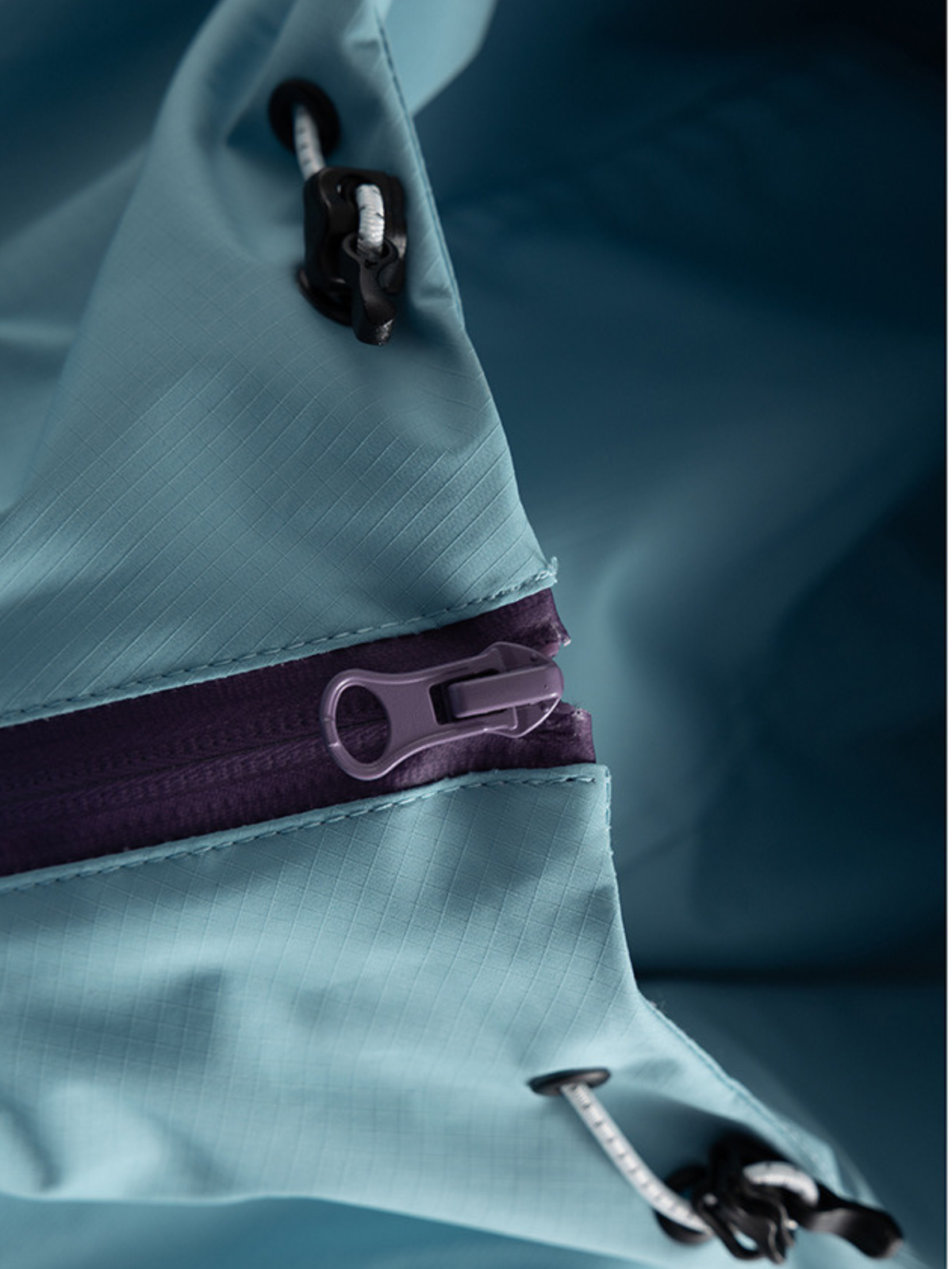 AlpineClimb – Wasserabweisende, verkürzte Shell-Kapuzenjacke für Damen