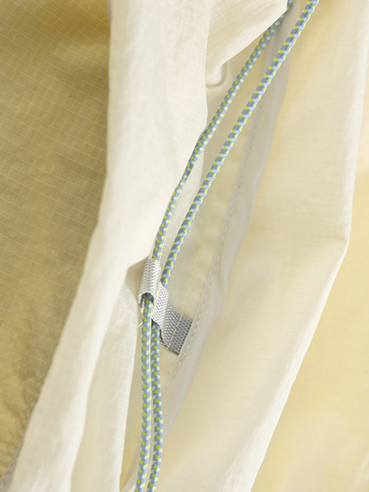 FrostFold - Women's UPF50+ Cropped Hooded Sun Protection Jacket