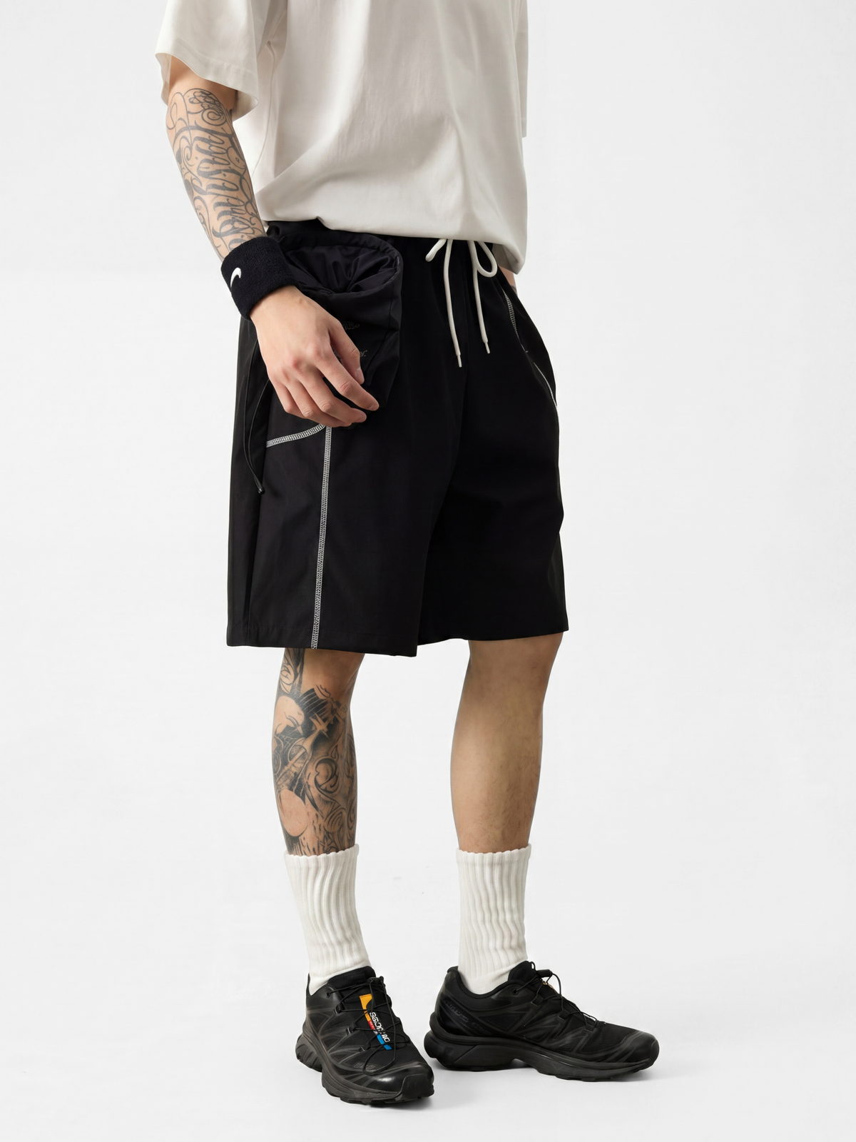 AlpineMist – Leichte, schnelltrocknende Colorblock-Sportshorts für Herren