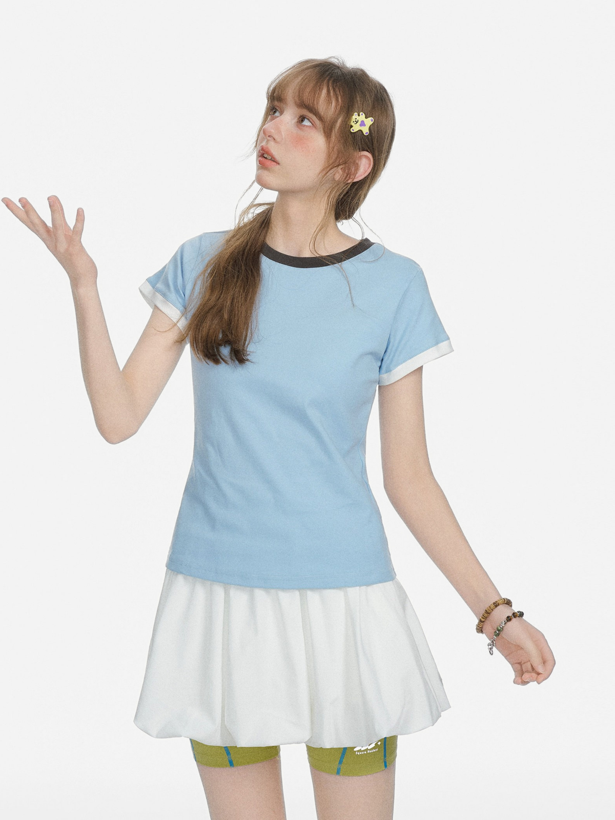 Aquaflow – Damen-T-Shirt in verkürzter Passform mit Color-Block-Design