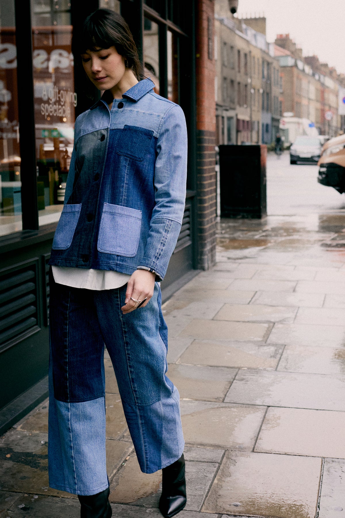 Beyond Retro Reading Rocks Jacket
