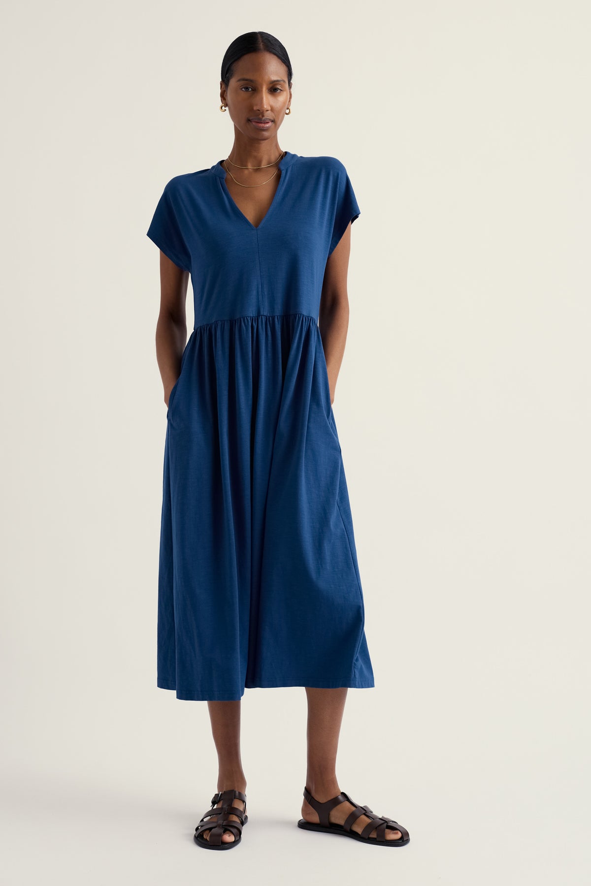 Zinnia kurzärmeliges Midi-Jerseykleid